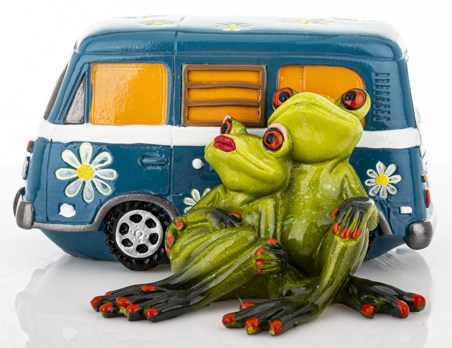 Figurină broaște cu camper