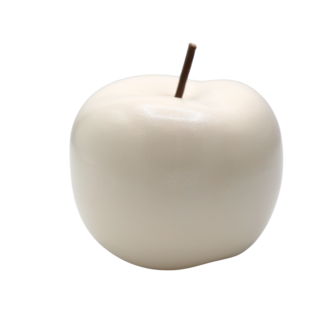 Măr decorativ mare realizat din ceramică albă cu design elegant și minimalist, creat pentru a aduce luminozitate și rafinament oricărui spațiu interior. Dimensiunea generoasă îl transformă într-un punct de atracție ideal pentru living, dining, hol sau birou și completează armonios decorurile moderne și contemporane. Este potrivit pentru amenajări elegante și reprezintă o idee inspirată de cadou pentru casă nouă, aniversări sau iubitorii de decor minimalist și sofisticat.