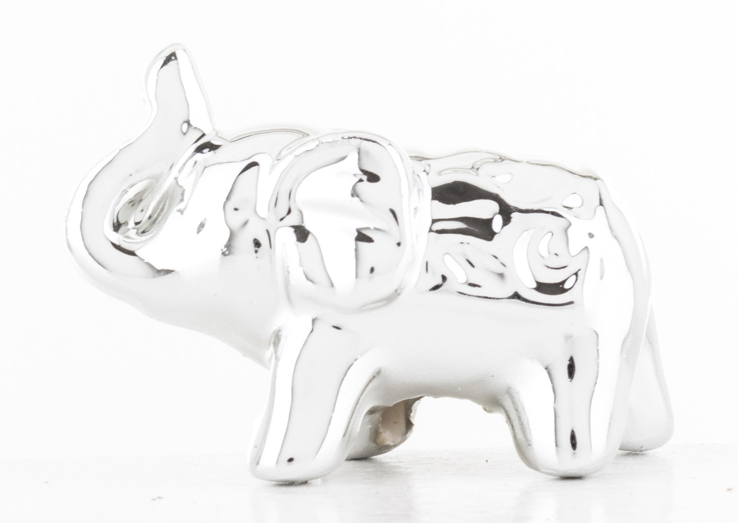 Micro elefant argintiu 3,5x4,5x2 cm – decor miniatural