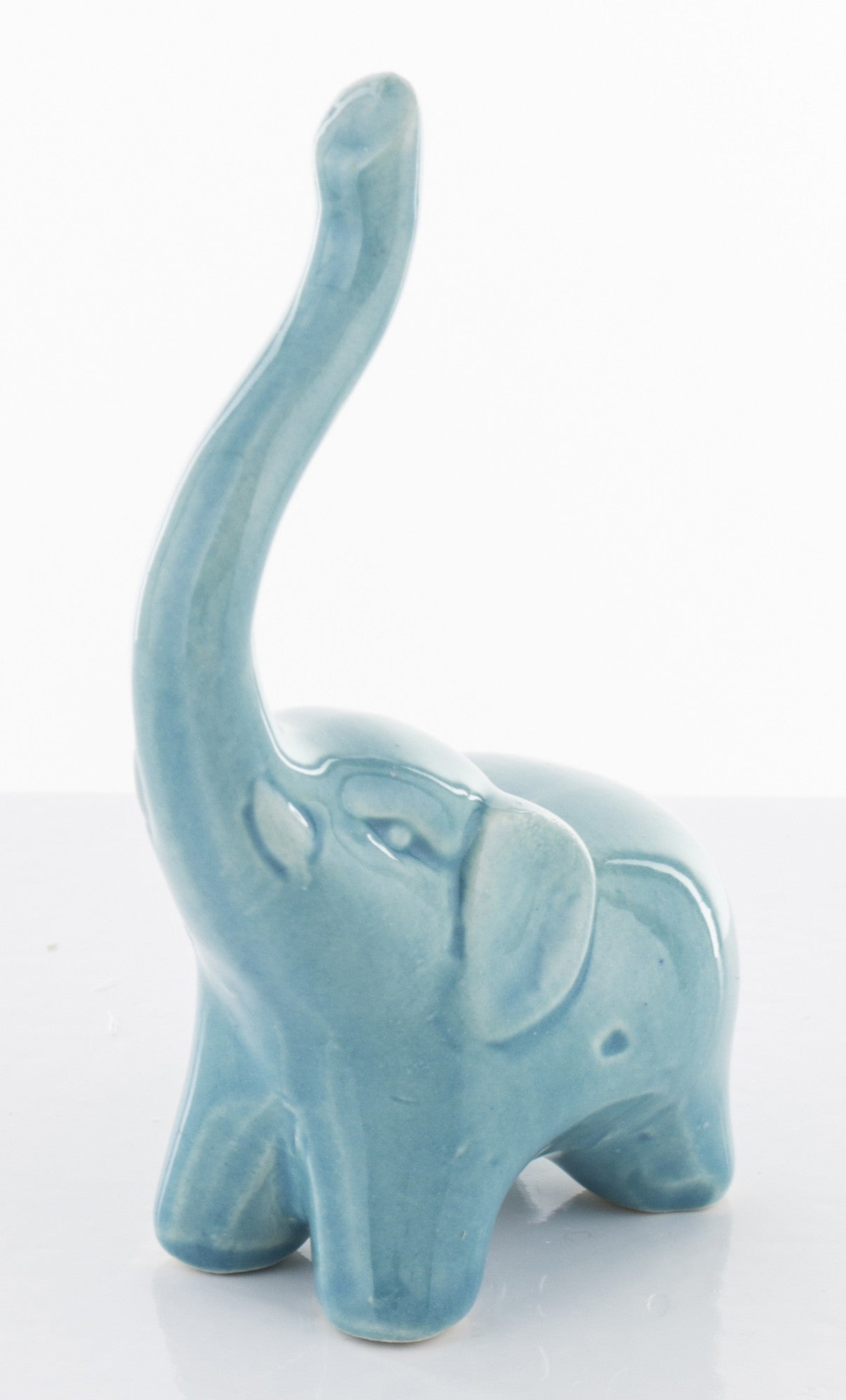 Elefant șezut auriu 10x5,5x5,5 cm – decor elegant