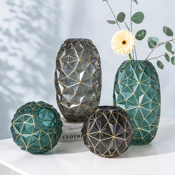 vază rochie ceramică albă decor feminin elegant