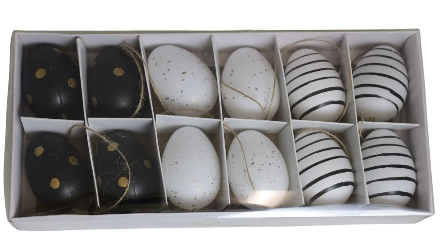 Tavă ceramică argintie, dimensiuni 30x13x4 cm, perfectă pentru servirea preparatelor sau ca piesă decorativă elegantă.