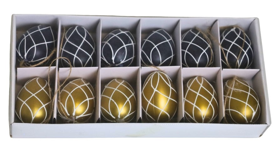 Tavă ceramică argintie, dimensiuni 30x13x4 cm, perfectă pentru servirea preparatelor sau ca piesă decorativă elegantă.