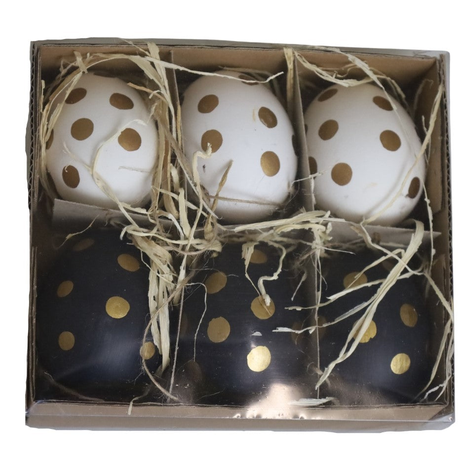 Tavă ceramică argintie, dimensiuni 30x13x4 cm, perfectă pentru servirea preparatelor sau ca piesă decorativă elegantă.