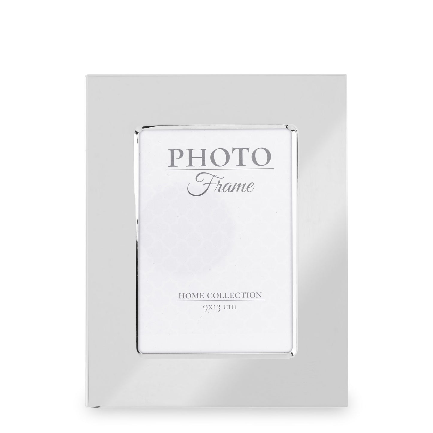 Ramă foto argintie 18x14x1,5-12 cm, din metal, ideală pentru decorarea amintirilor.