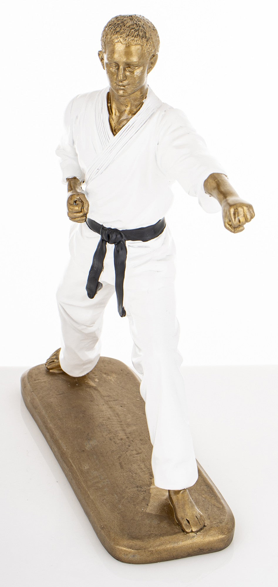 Figurină karate rășină