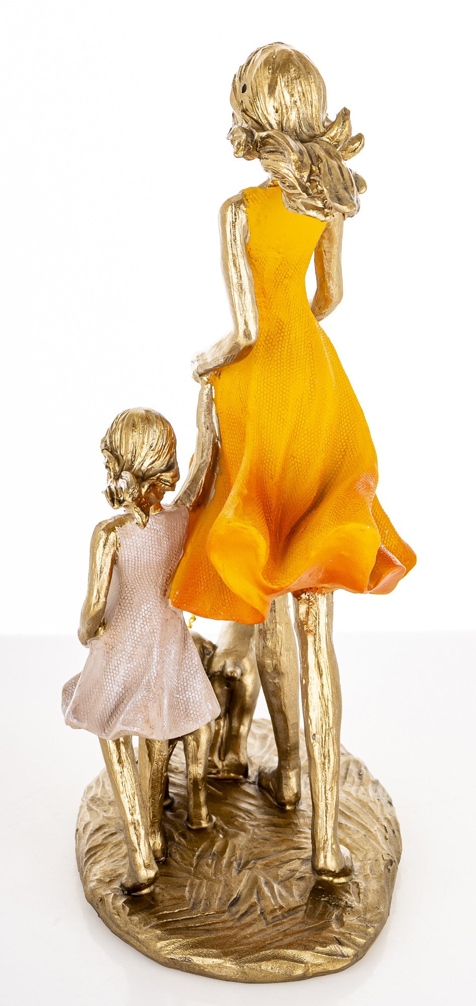 Figurină mama fiica cu cățel la plimbare decorativă, simbol familie și iubire, ideală cadou emoțional și decor casă.