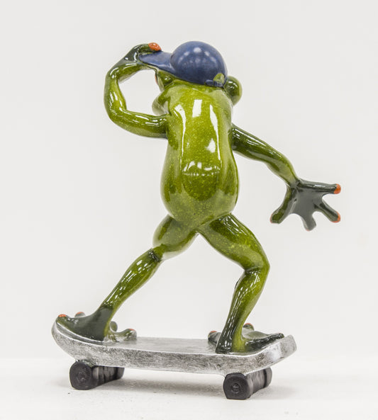 Figurină broască skateboard 15x12x8 cm – decor haios