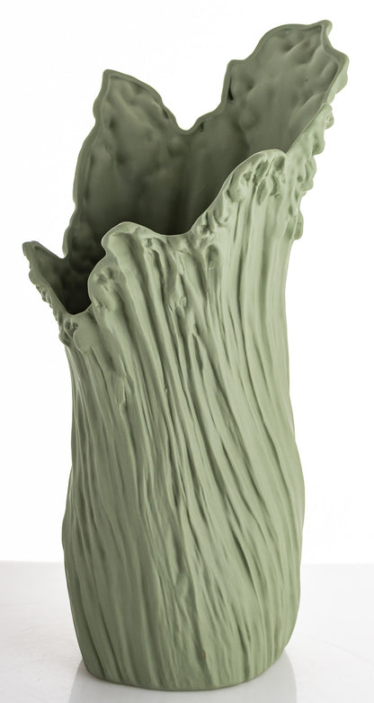 Vază porțelan verde minimalistă modernă, ideală pentru flori și decor interior elegant natural și contemporan.