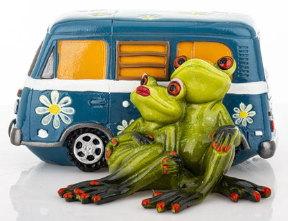 Figurină broaște cu camper