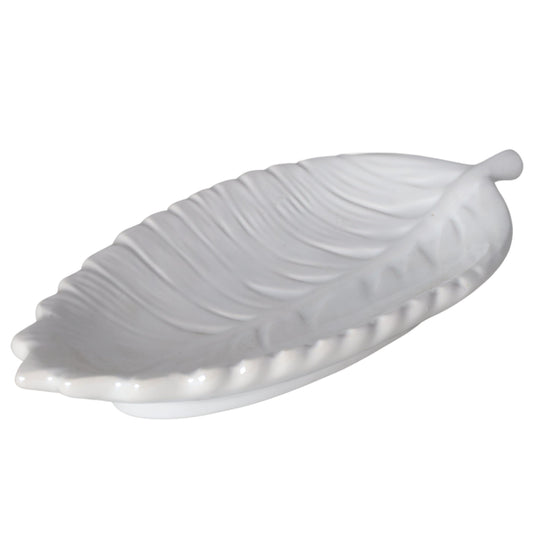 Farfurie ceramică albă 23x12x4 cm, cu design inspirat din frunză, ideală ca piesă decorativă pentru living, bucătărie sau masă festivă.