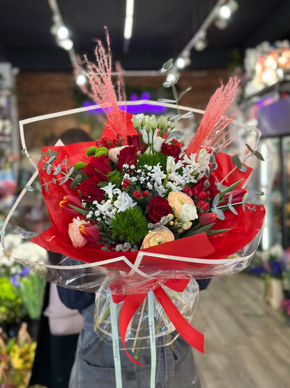 Buchet mixt-Flori disponibile