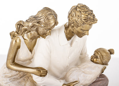 Figurină familie cu bebeluș