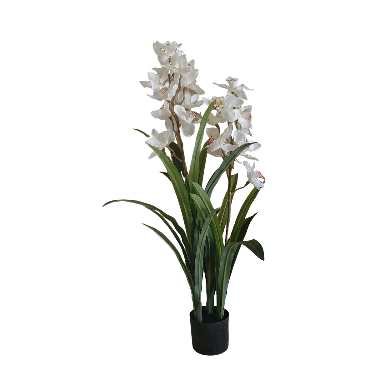 Cymbidium artificial alb în ghiveci, simbol al eleganței și purității. Este ideal pentru decor minimalist, modern și luxos. Perfect pentru living, birou sau cadouri de casă nouă premium.