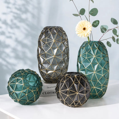 vază rochie ceramică albă decor feminin elegant