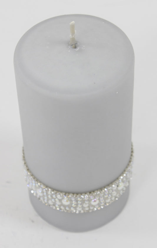 Lumânare neagră cu pietre 14x8x8 cm – decor modern