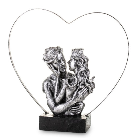 Figurină cuplu în cadru inimă, 28,5x27x6,5 cm, cadou romantic și decor elegant.