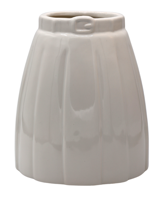 Vază ceramică poșetă albă, 16,7x14,4x19,2cm, decor elegant și versatil.