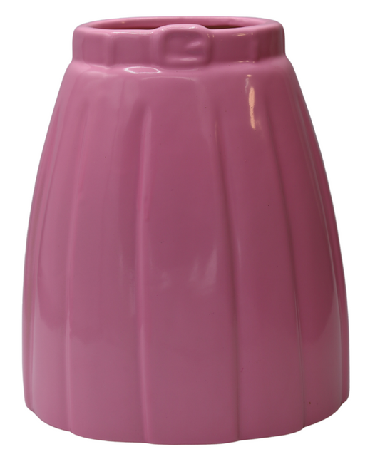 Vază ceramică în formă de rochie roz, 16,7x14,4x19,2cm, obiect decorativ original.