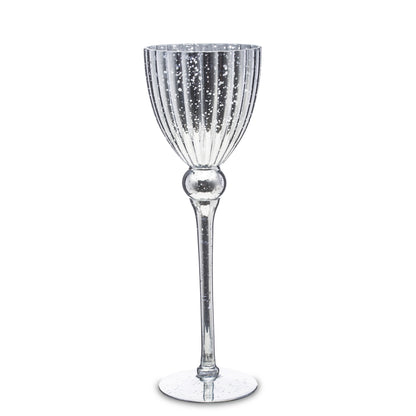 Sfeșnic din sticlă argintiu, 35x12x12 cm, cu finisaj elegant și design modern, ideal pentru a adăuga un accent sofisticat în living, dormitor sau pe masa festivă.