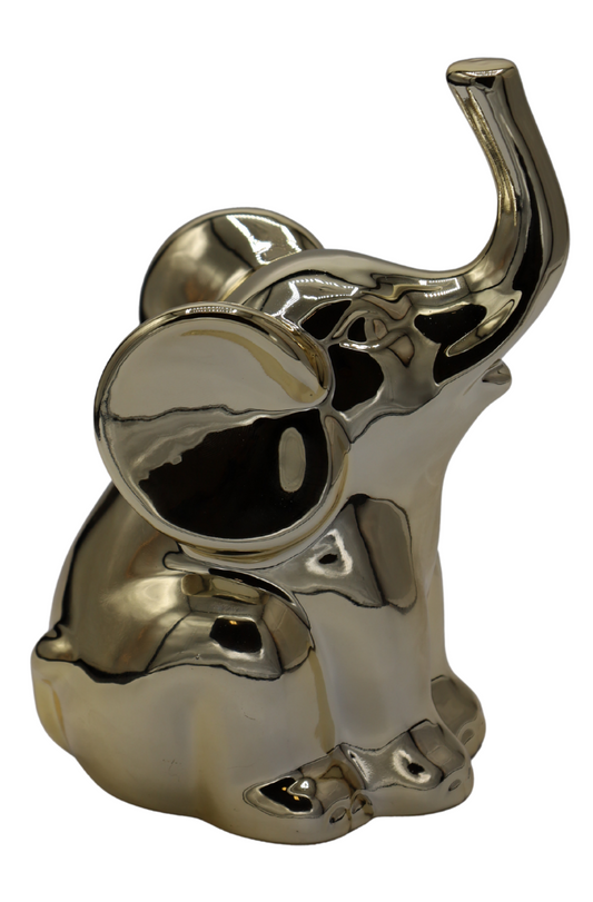 Figurină decorativă elefant realizată din ceramică aurie premium, creată pentru a aduce un plus de eleganță și simbolistică pozitivă oricărui decor interior. Aspectul său sofisticat și culoarea aurie o fac perfectă pentru decoruri luxoase și contemporane, iar simbolistica elefantului transmite prosperitate, stabilitate și noroc. Este ideală pentru living, birou sau vitrine decorative și poate fi oferită drept cadou pentru casă nouă, aniversări sau ocazii speciale.