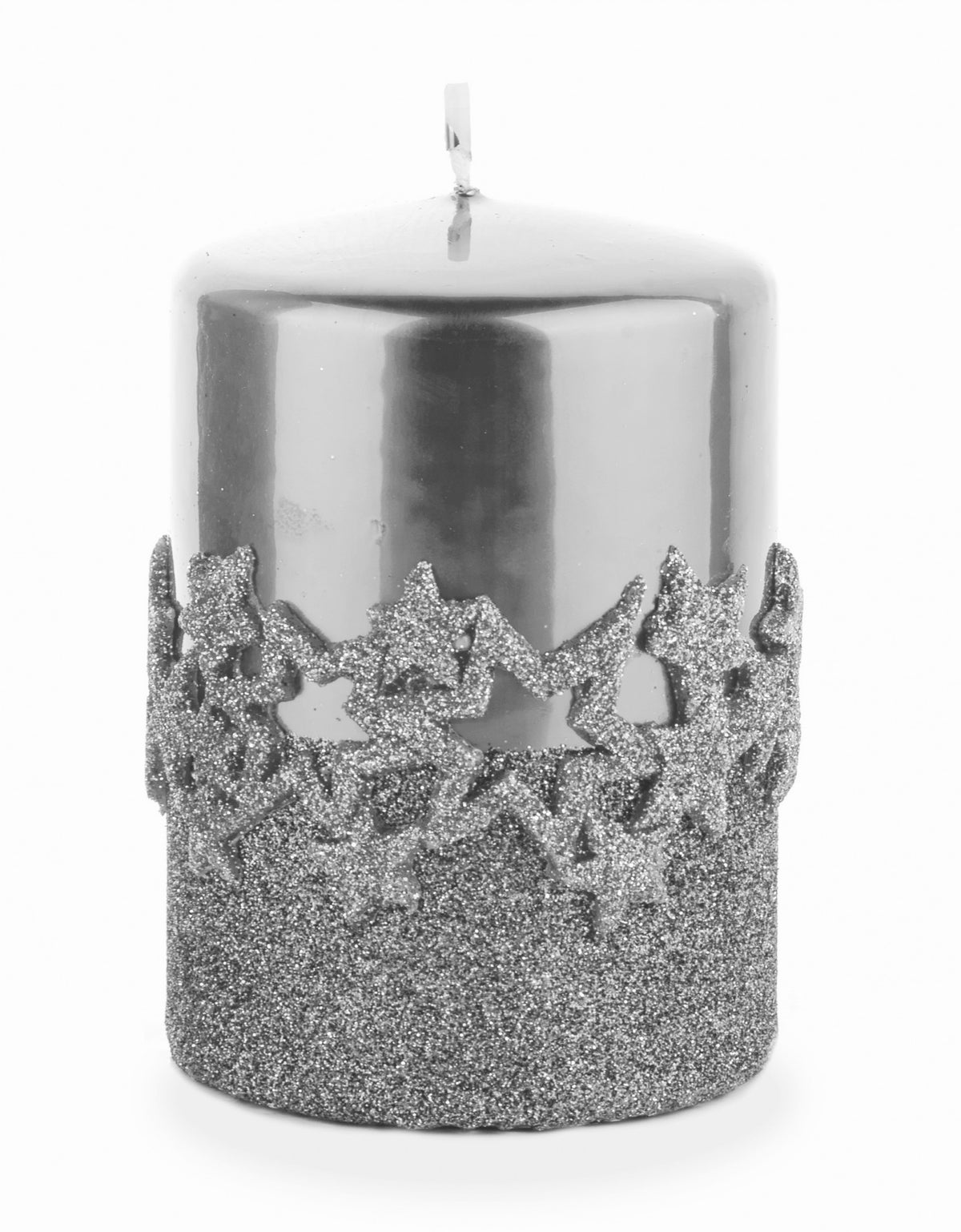 Lumânare argintie cu stele și sclipici, obiect decorativ pentru decor elegant și mese festive, prezentat ca accent pentru locuință