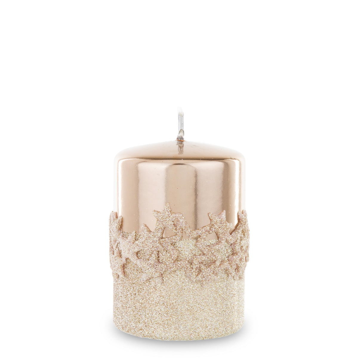 Lumânare roze cu steluțe și sclipici, obiect decorativ pentru decor elegant și mese festive, prezentat ca accent pentru locuință
