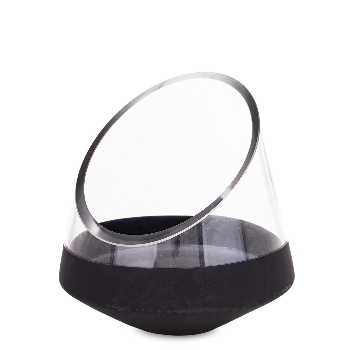 Bol decorativ din sticlă cu bază neagră, ideal pentru decor modern, minimalist sau luxury. Este perfect ca piesă centrală pe masă sau suport decorativ în living. Adaugă un accent sofisticat și elegant în orice spațiu contemporan.